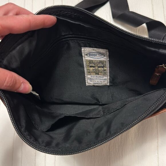 Bric's Milano Black Nylon Leather Trim 5Pocket ZipTop Adjustable Strap Crossbody - Picture 4 of 7